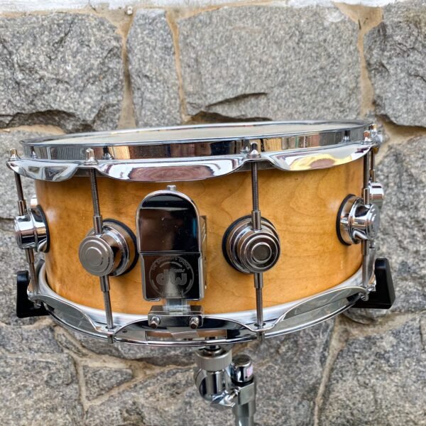 Caixa de bateria DW Collectors 14×6”. 1972 (Seminova)